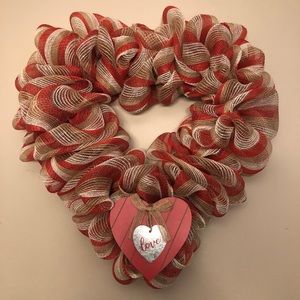 22 inch Valentine’s Wreath